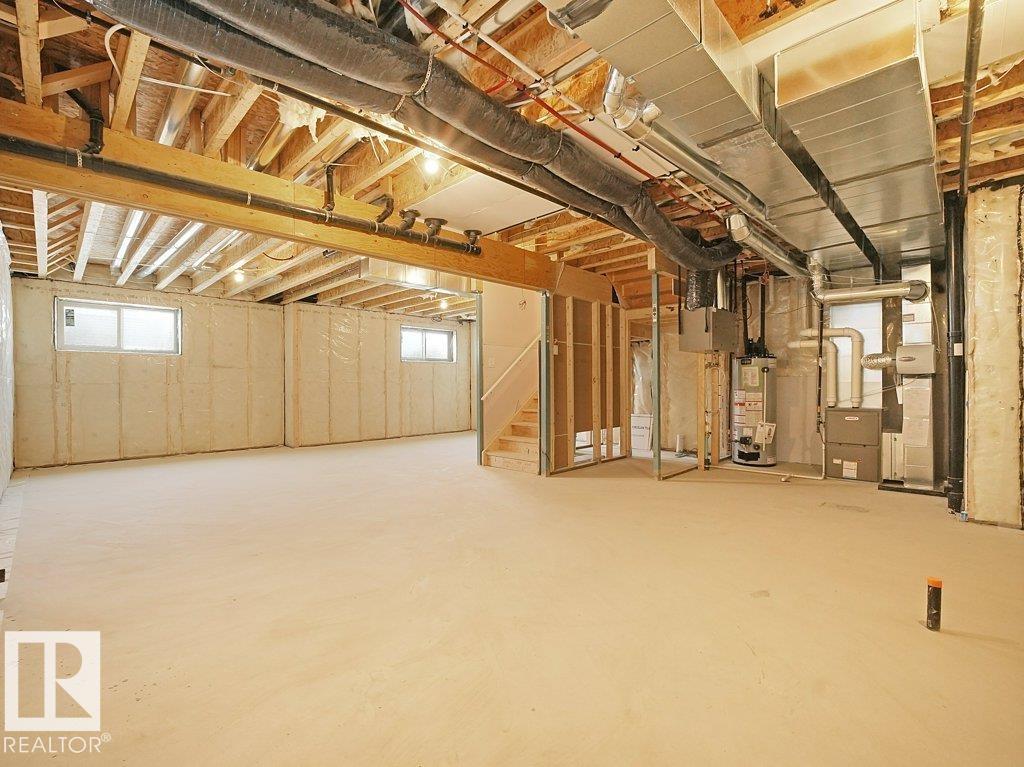 3314 Chickadee Dr NW, Edmonton