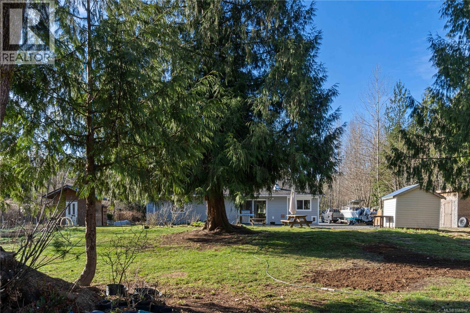 1726 Settler Rd, Qualicum Beach