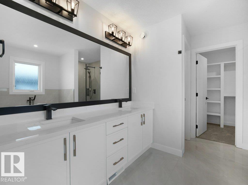 3322 CHICKADEE DR NW, Edmonton