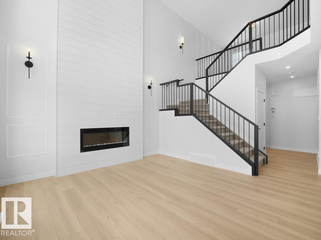 3322 CHICKADEE DR NW, Edmonton