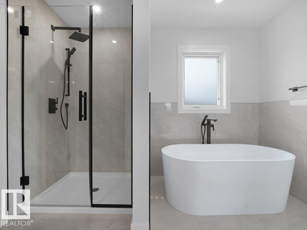 3322 CHICKADEE DR NW, Edmonton