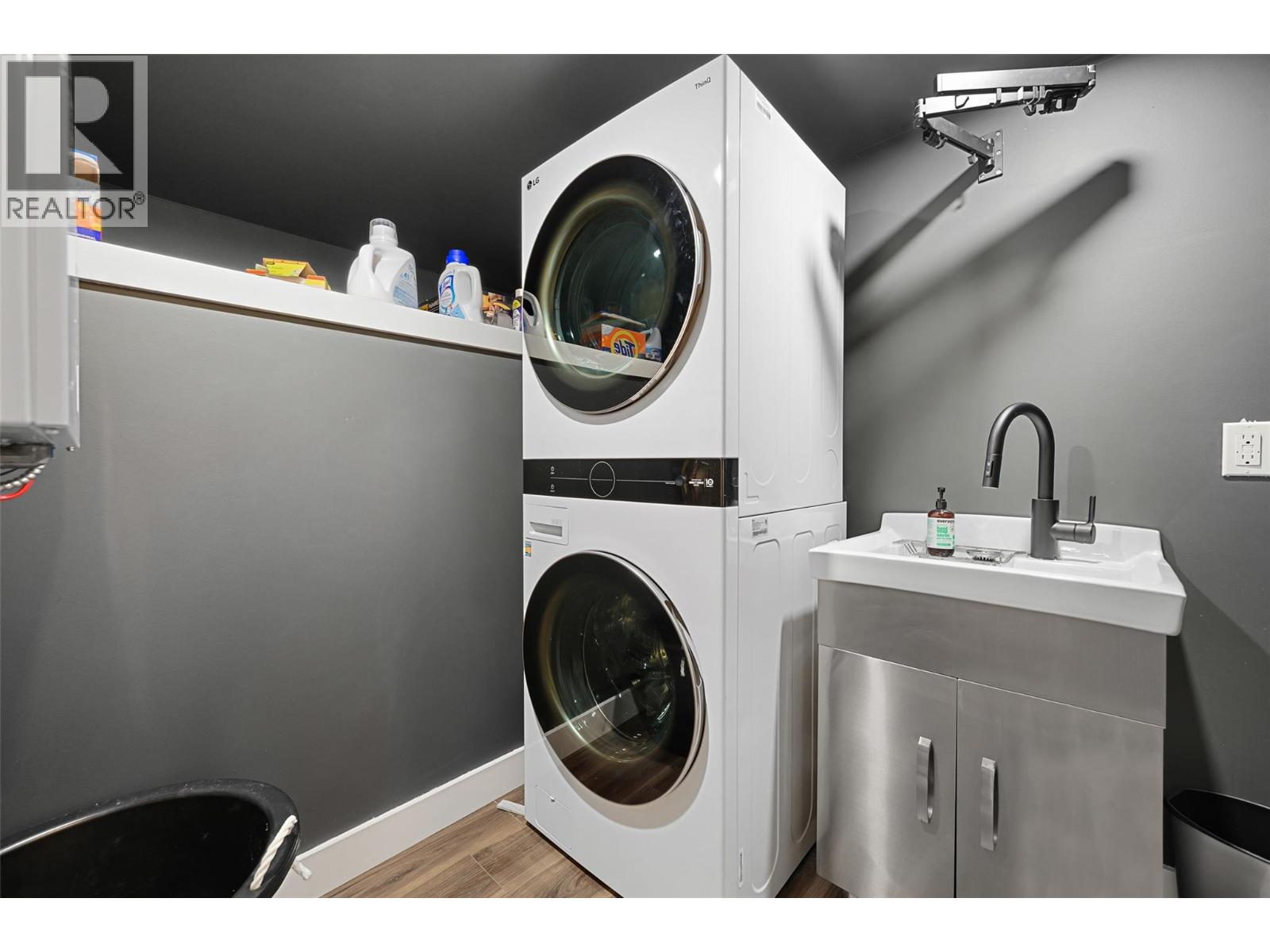 1614 Lower Lakeview Lane - 39