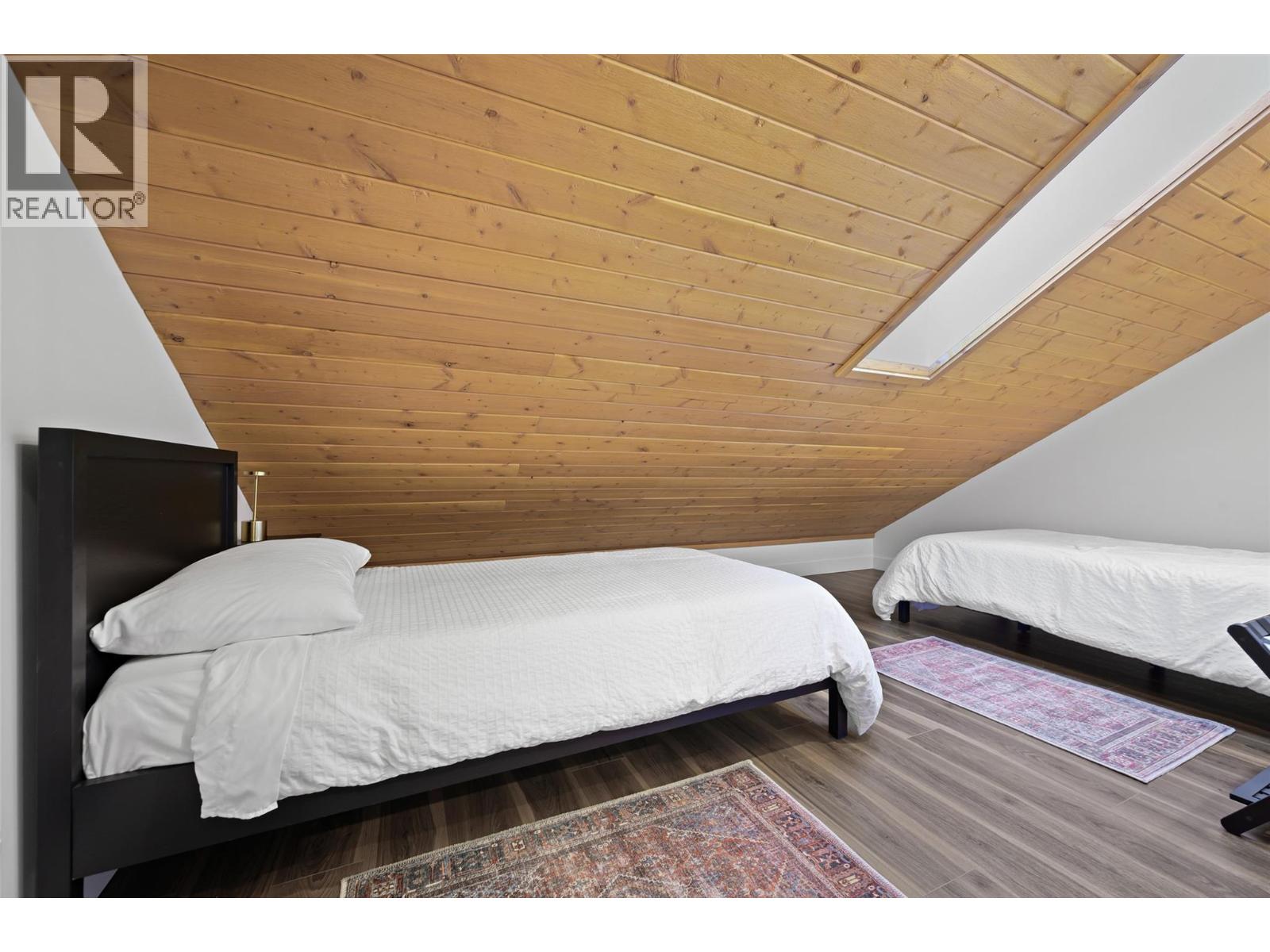 1614 LOWER LAKEVIEW LANE - 34