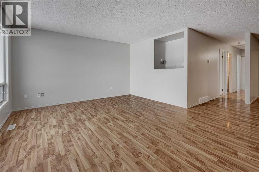 195221 41 Street, Innisfail