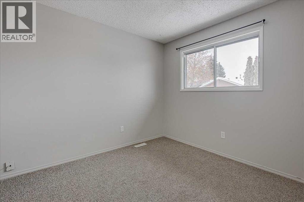 195221 41 Street, Innisfail