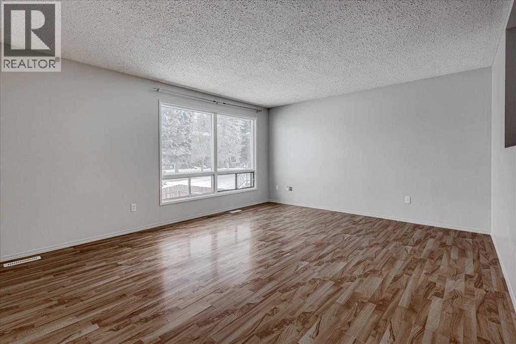 195221 41 Street, Innisfail