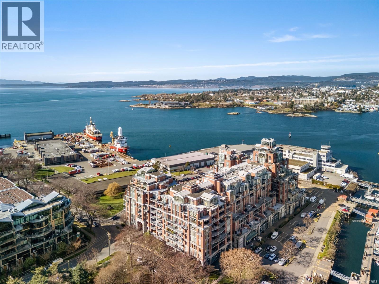 628 21 Dallas Rd, Victoria