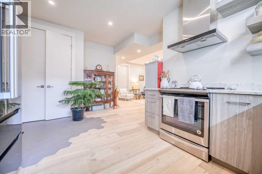 Single Family House for Sale in   Avenue NE Winston Heights/Mountview Calgary 