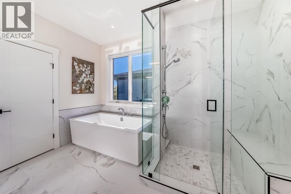 Single Family House for Sale in  ROCK LAKE View NW Rocky Ridge Calgary 