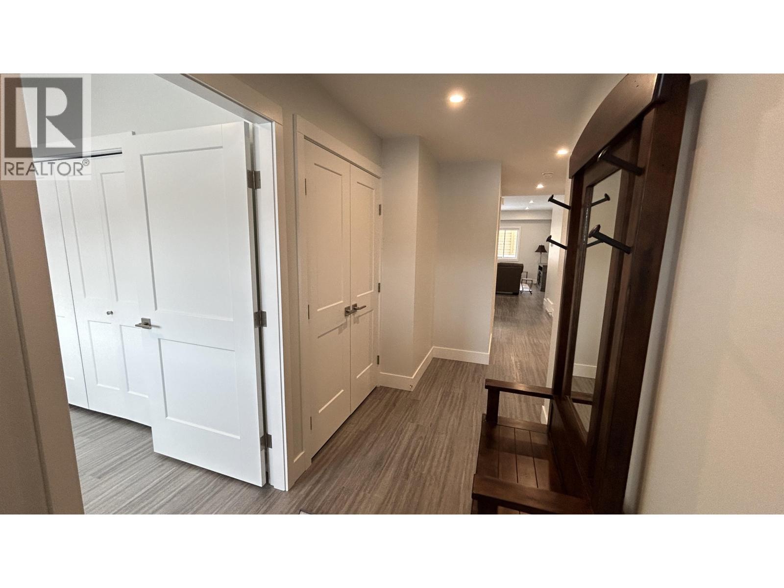 #17 105 FOREST RIDGE ROAD - 8