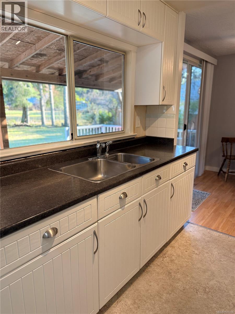 6001 PINE PARK PL - 7