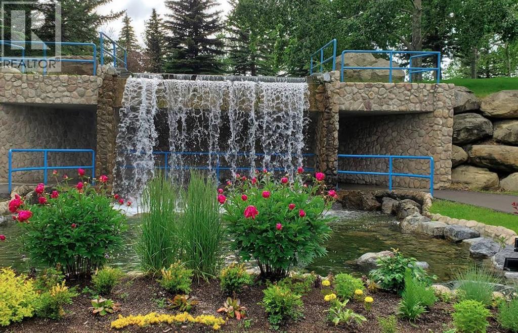 Single Family House for Sale in   Chaparral Ravine View SE Chaparral Calgary 