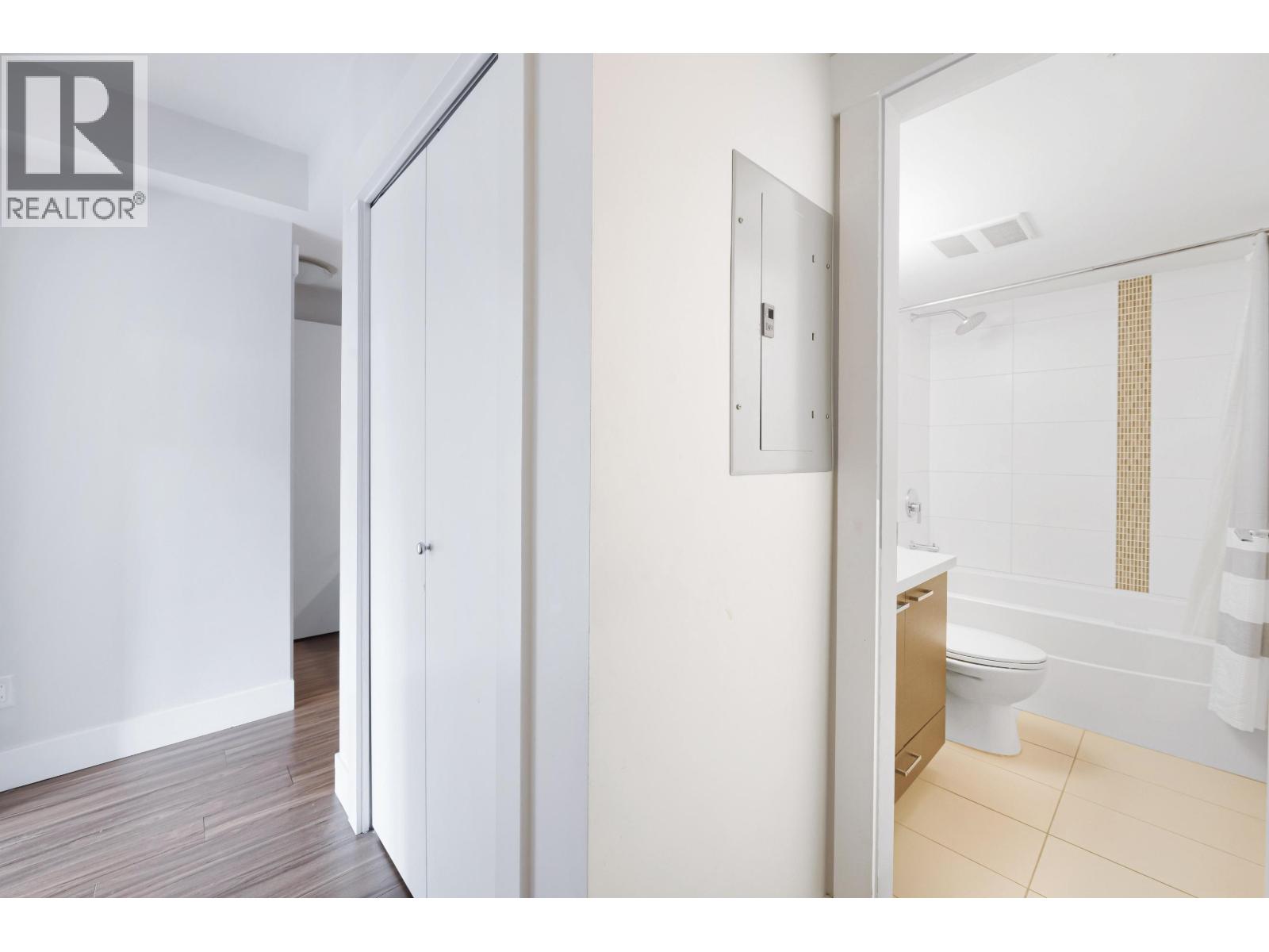 110 258 SIXTH STREET, New Westminster