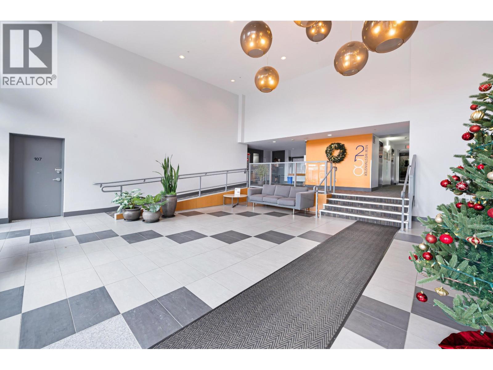 110 258 SIXTH STREET, New Westminster