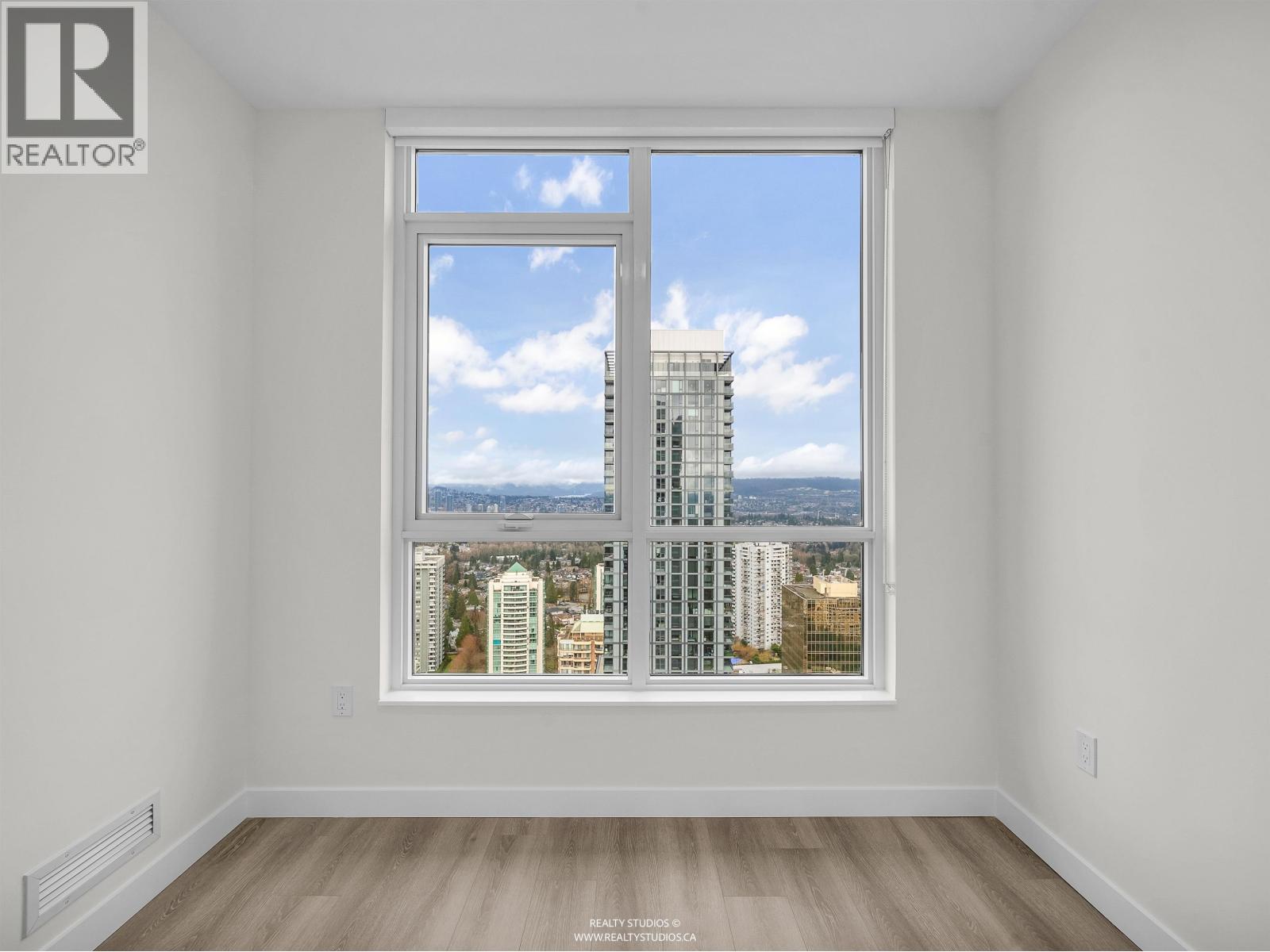 3501 6075 WILSON AVENUE, Burnaby