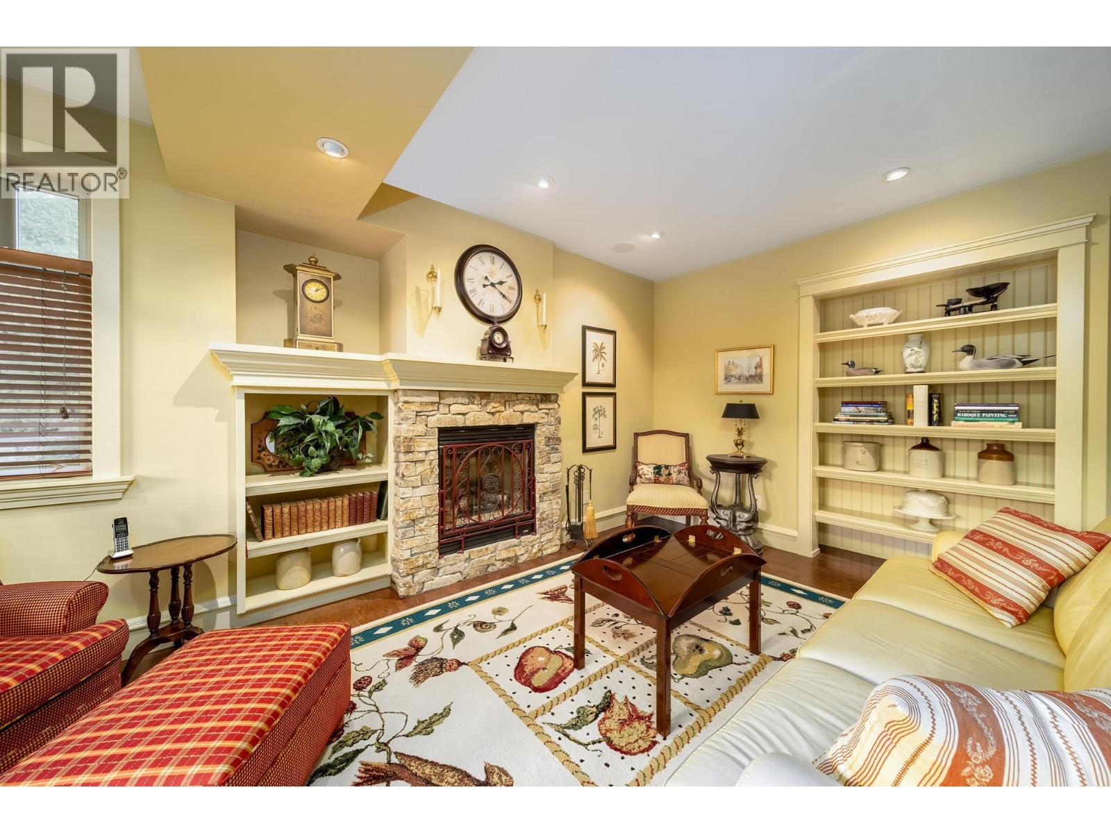  698 Arbor View Drive, Kelowna