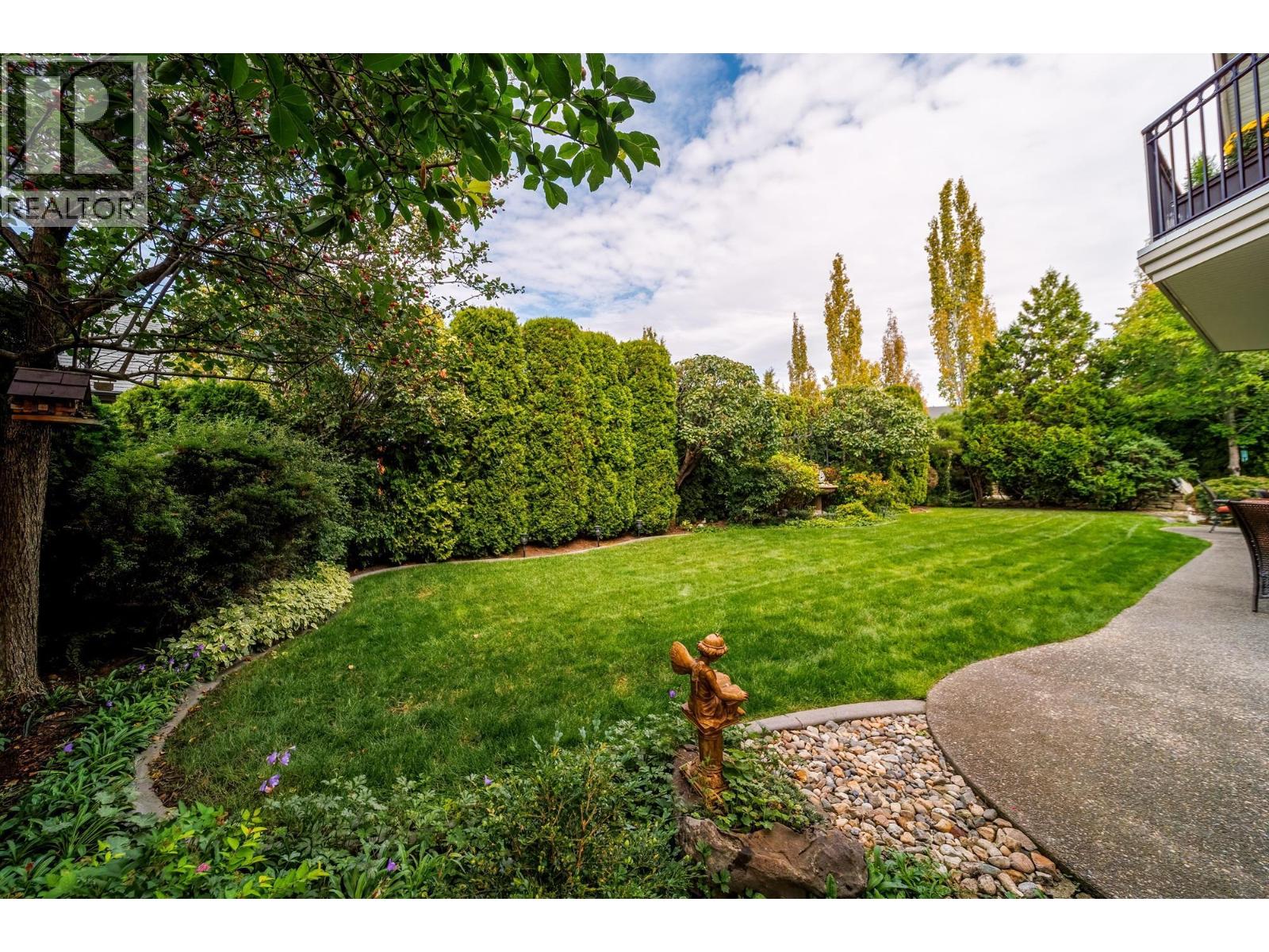  698 Arbor View Drive, Kelowna