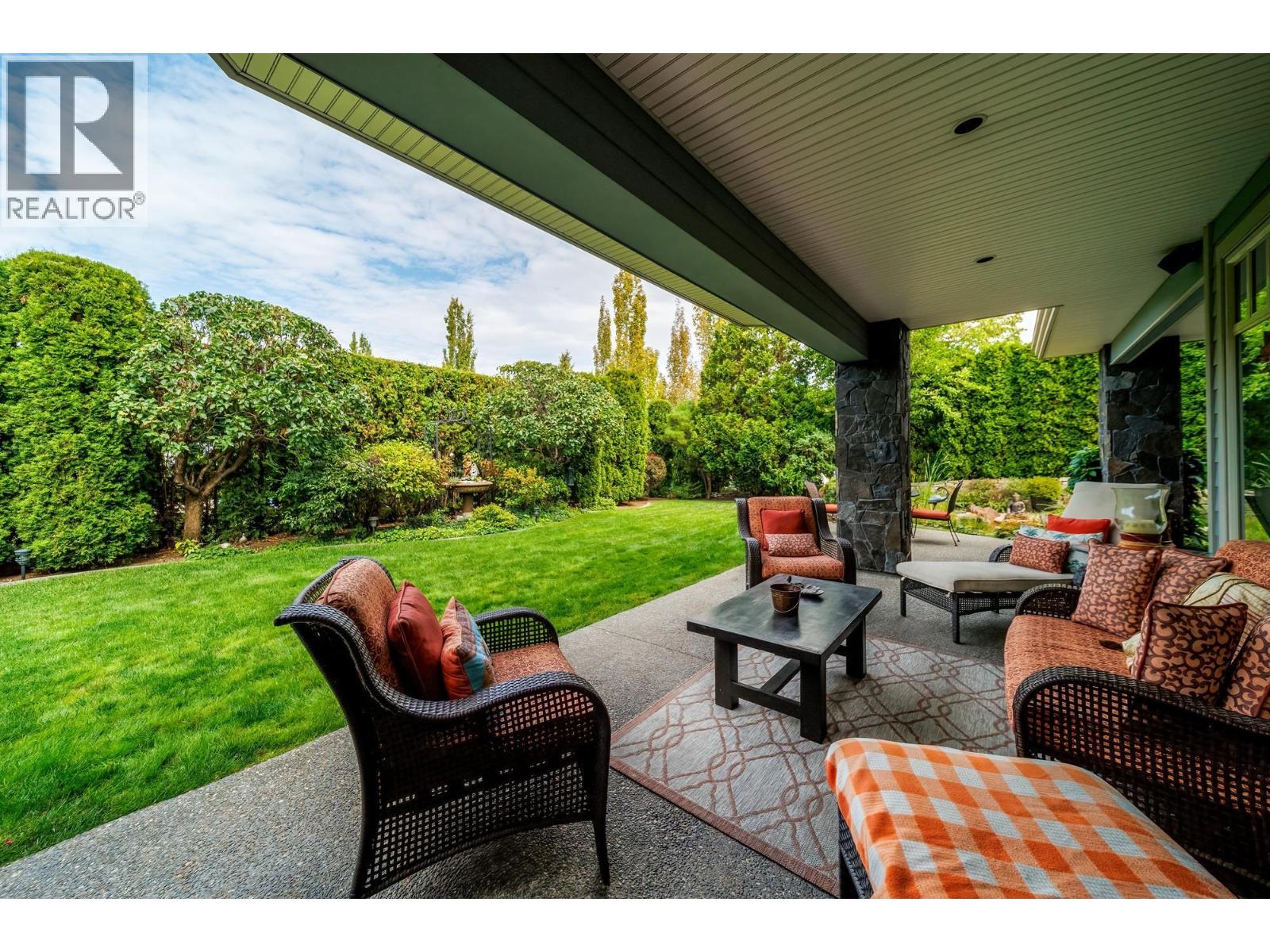  698 Arbor View Drive, Kelowna