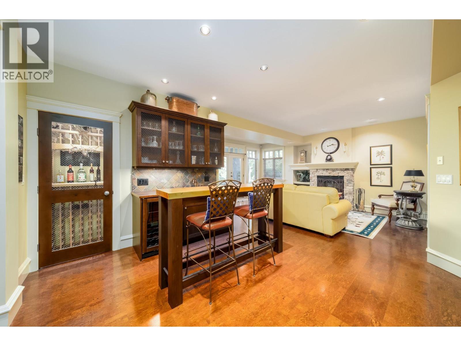  698 Arbor View Drive, Kelowna