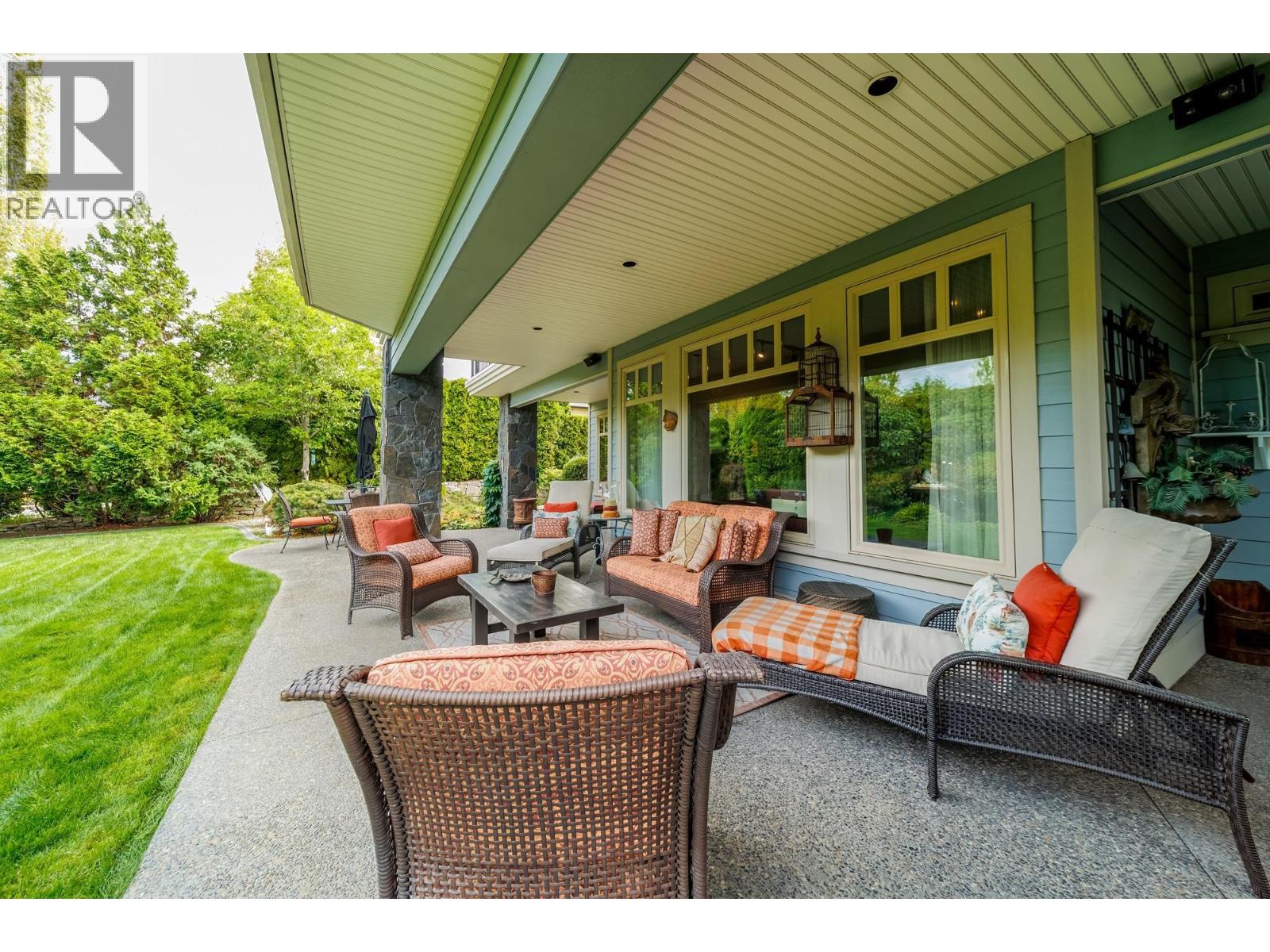  698 Arbor View Drive, Kelowna