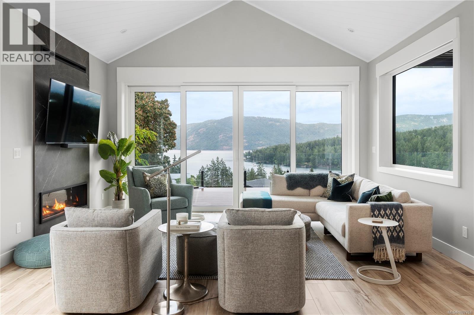 23 & 24 1060 Shore Pine Close, Duncan