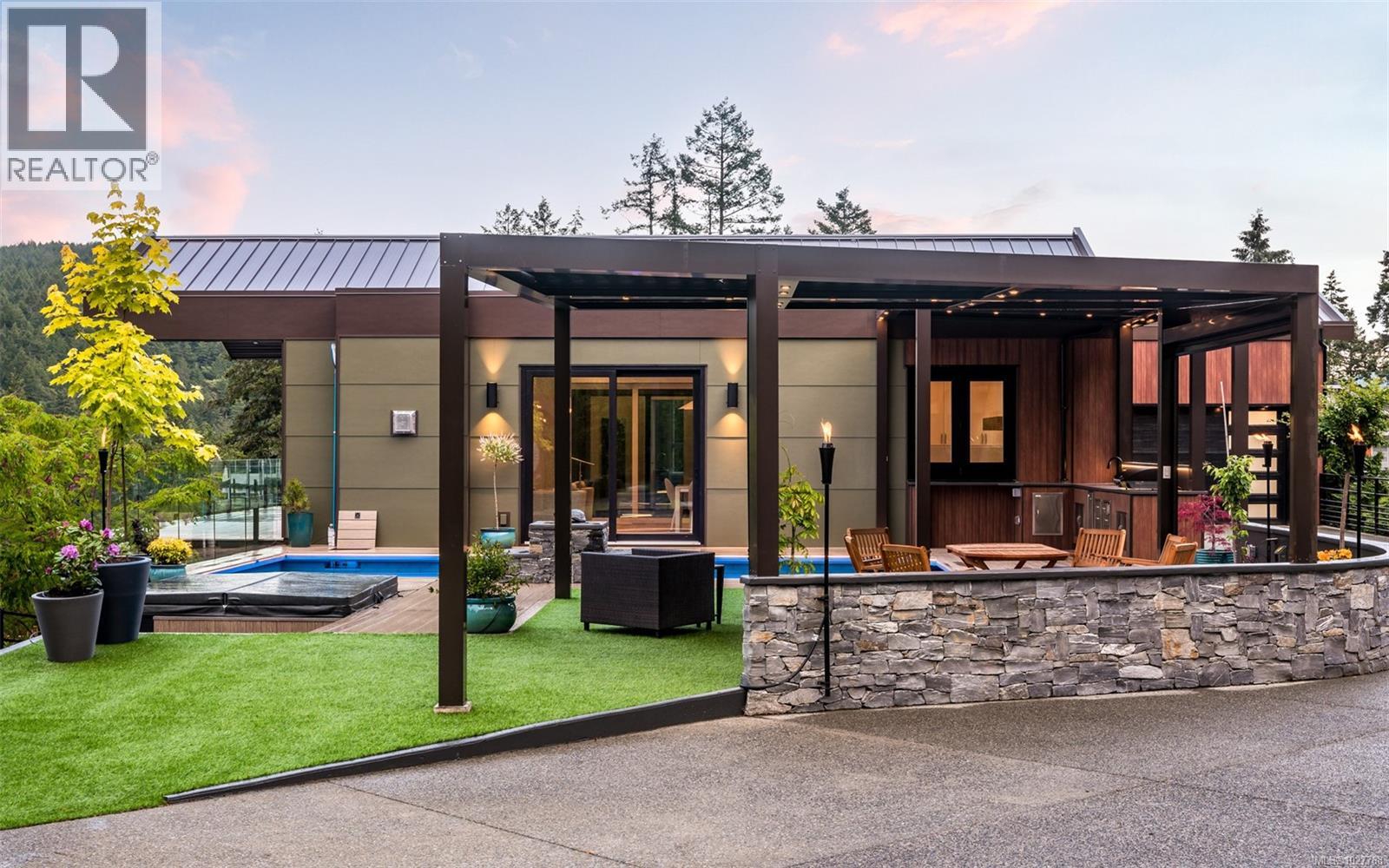 23 & 24 1060 Shore Pine Close, Duncan