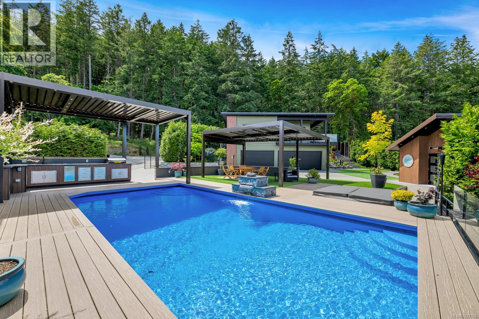 23 & 24 1060 Shore Pine Close, Duncan