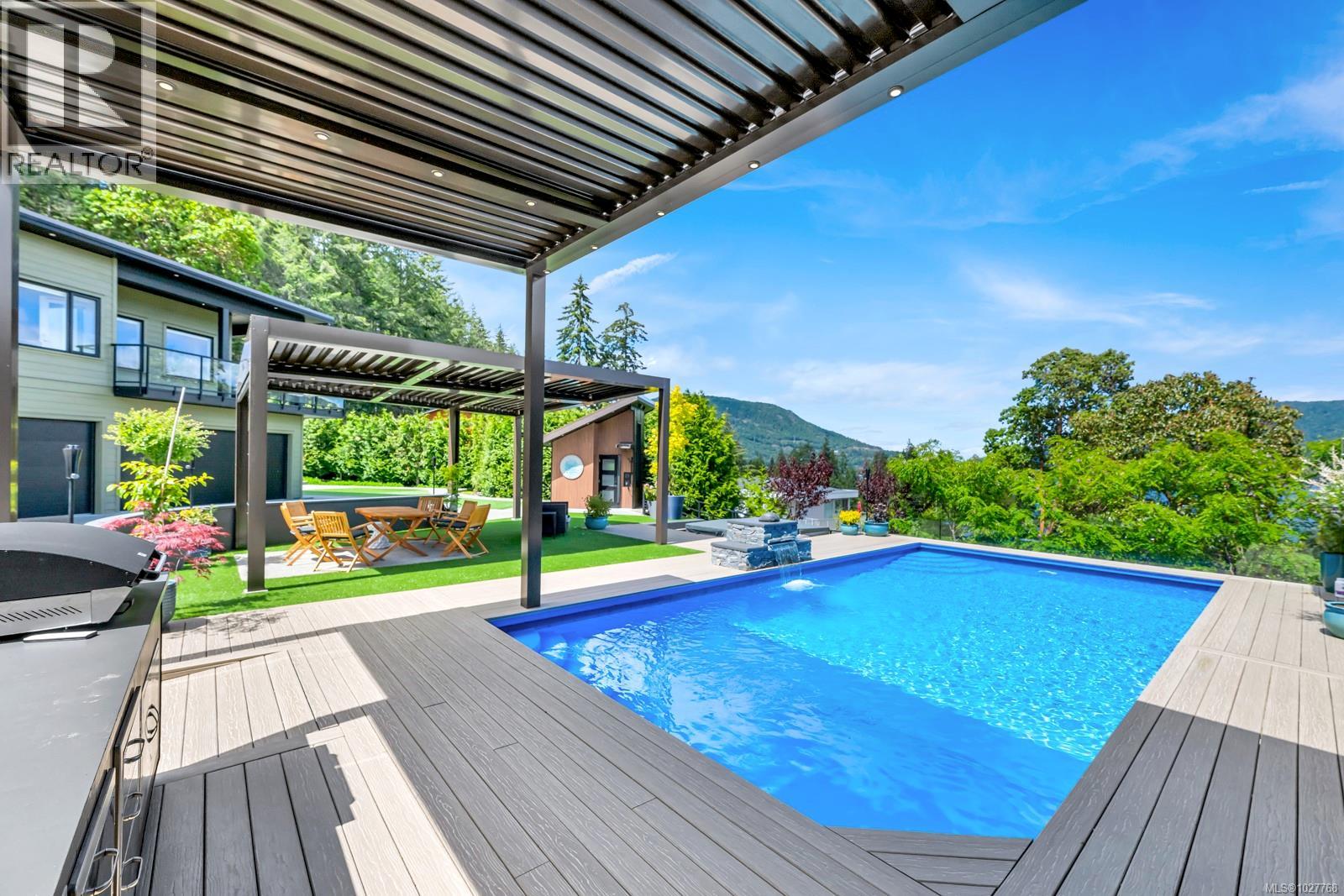 23 & 24 1060 Shore Pine Close, Duncan