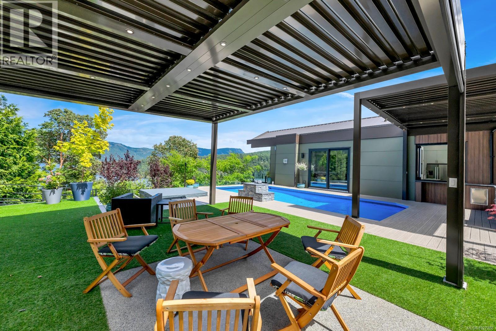 23 & 24 1060 Shore Pine Close, Duncan