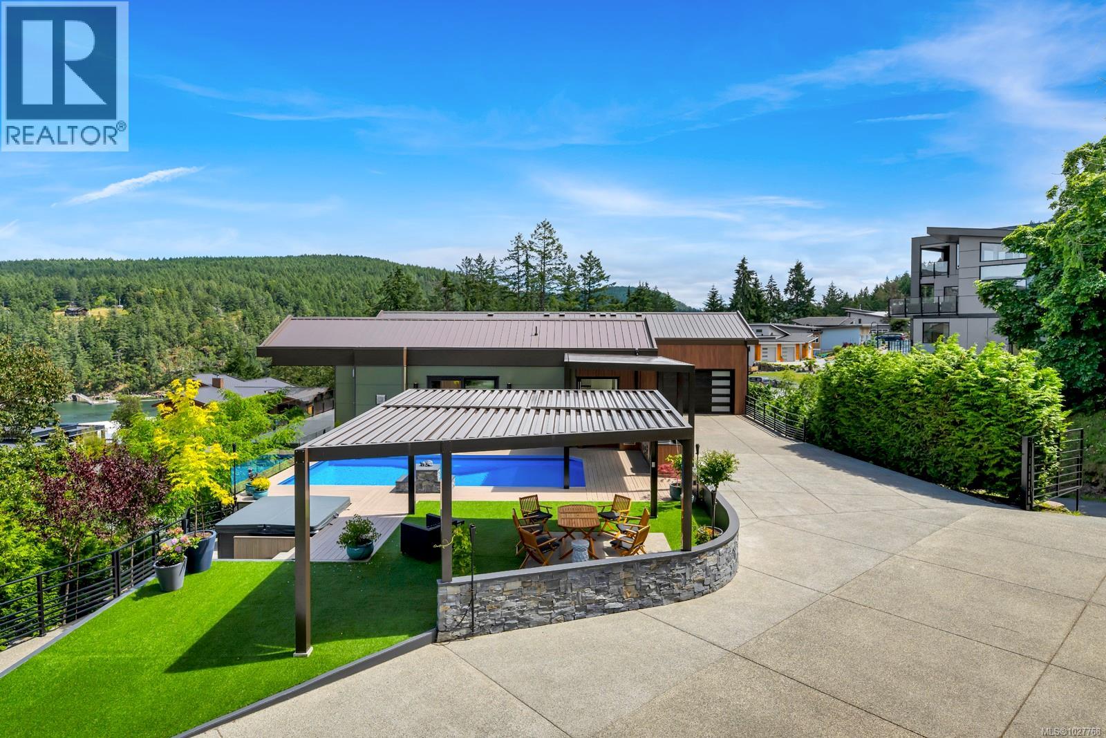 23 & 24 1060 Shore Pine Close, Duncan