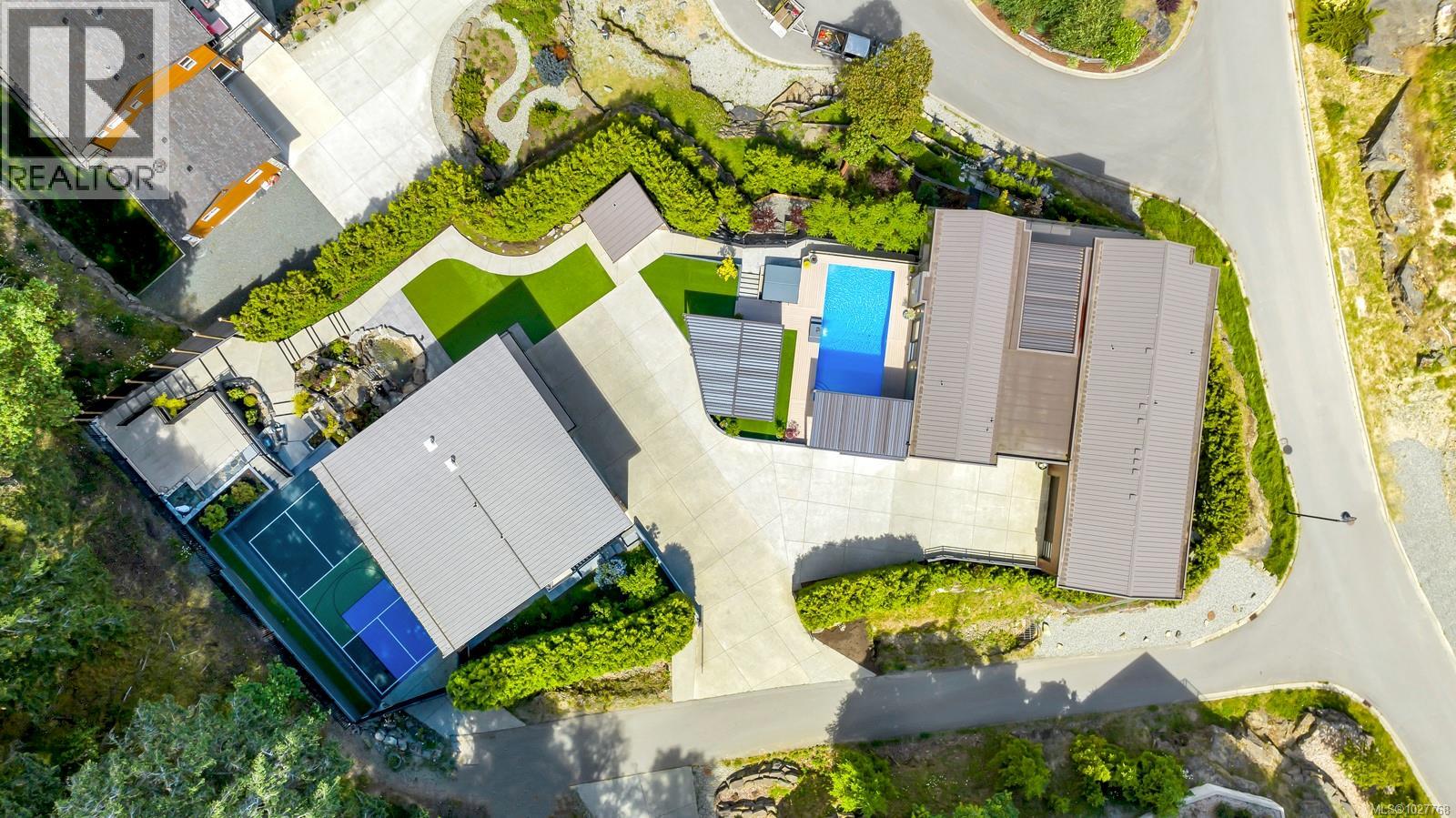 23 & 24 1060 Shore Pine Close, Duncan