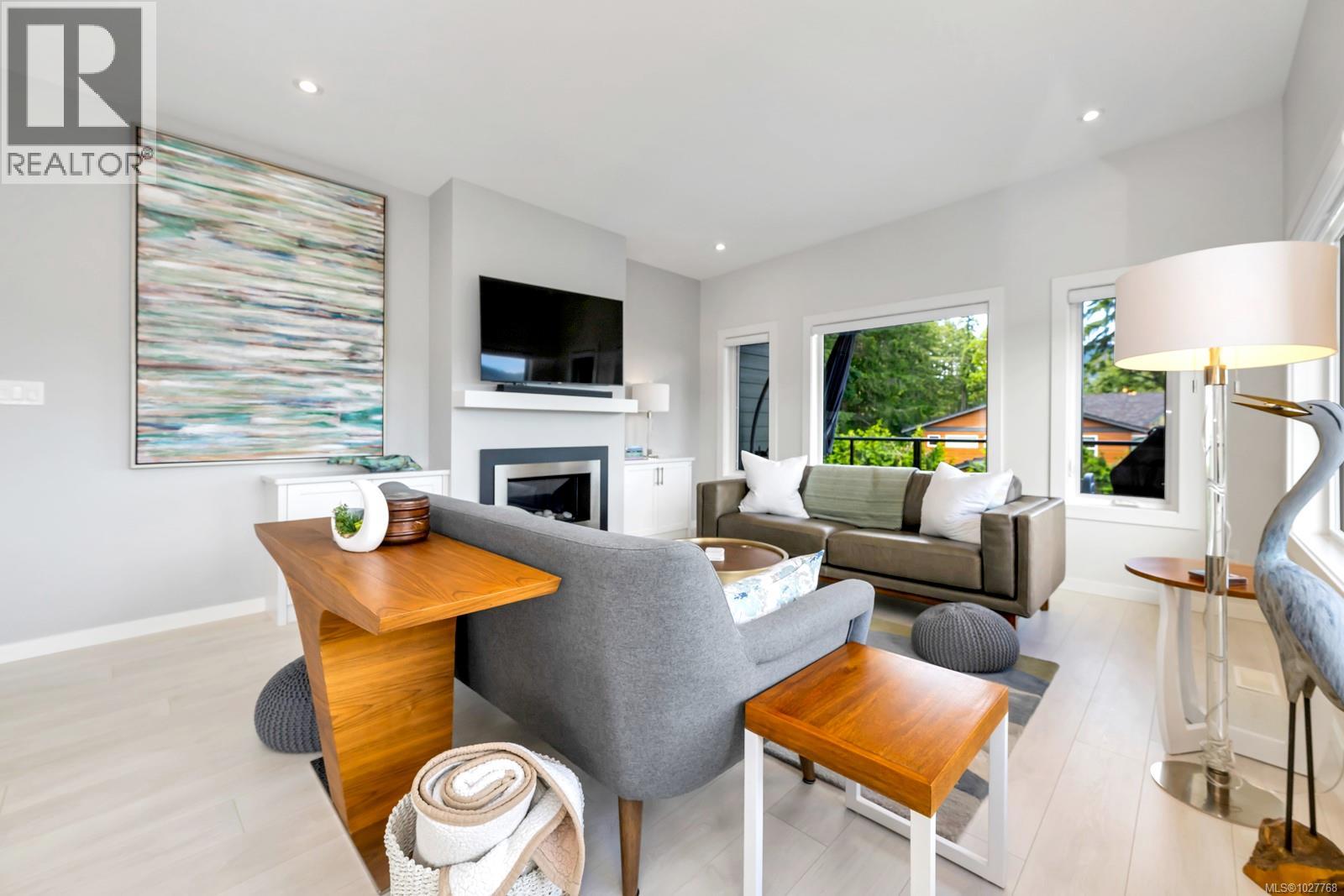 23 & 24 1060 Shore Pine Close, Duncan