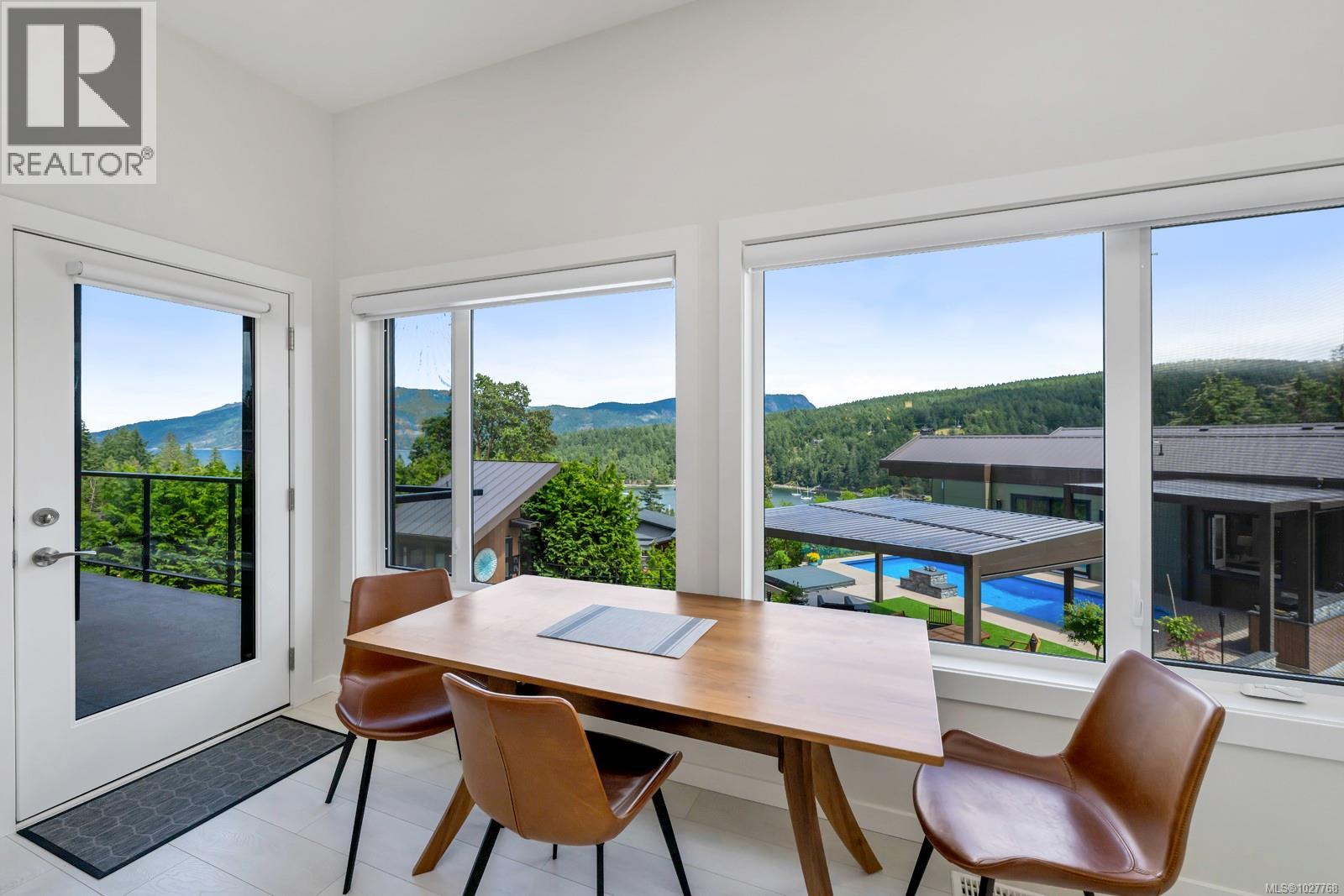 #23 & 24 1060 Shore Pine Close - 57