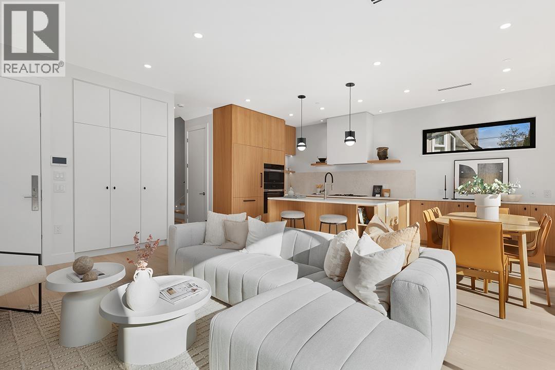 3742 YUKON STREET, Vancouver