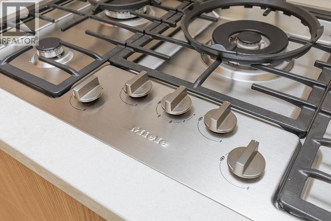 3742 YUKON STREET, Vancouver