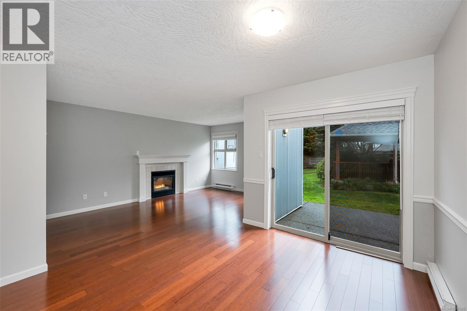 4 930 North Park St, Victoria