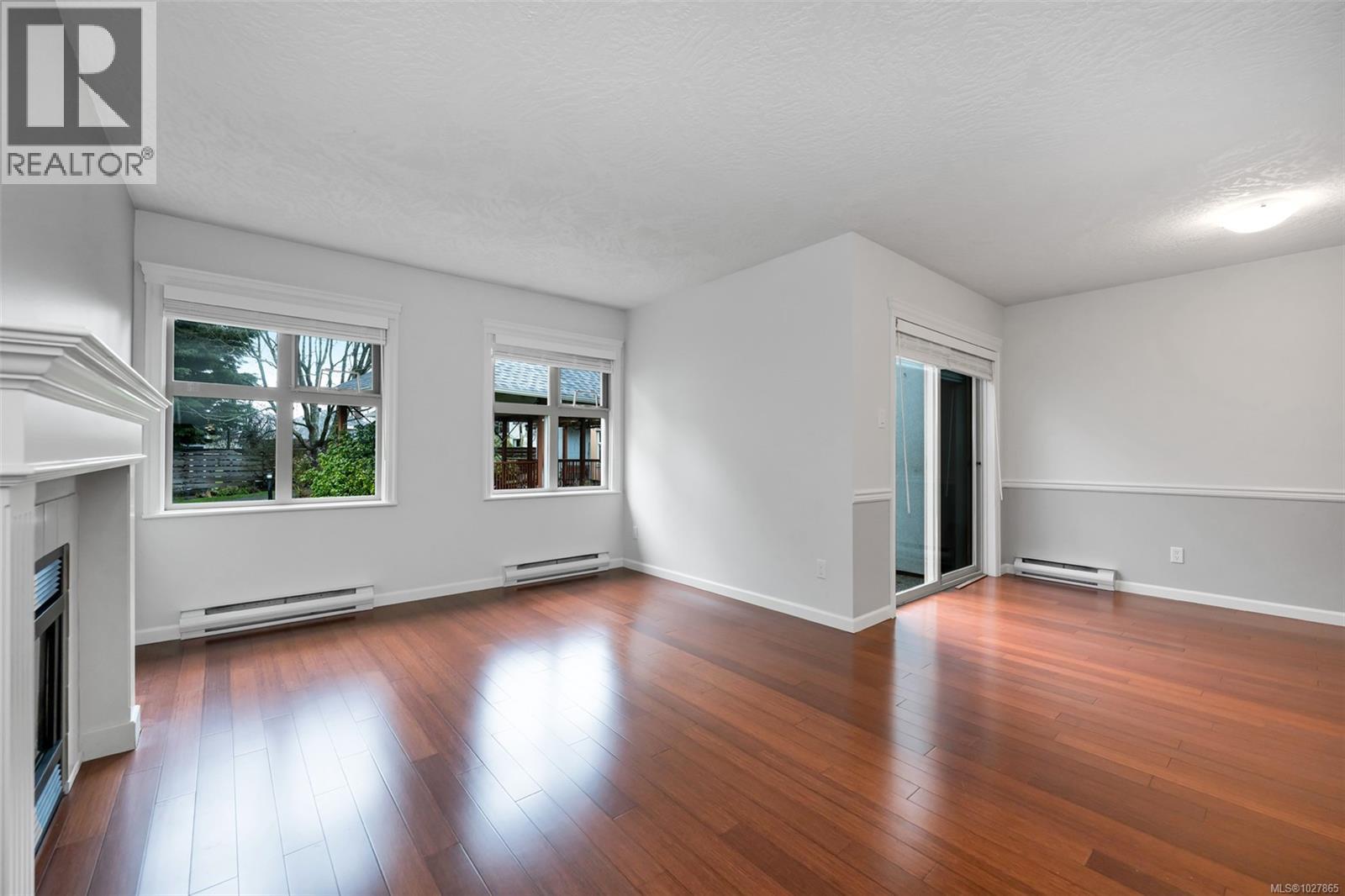 4 930 North Park St, Victoria