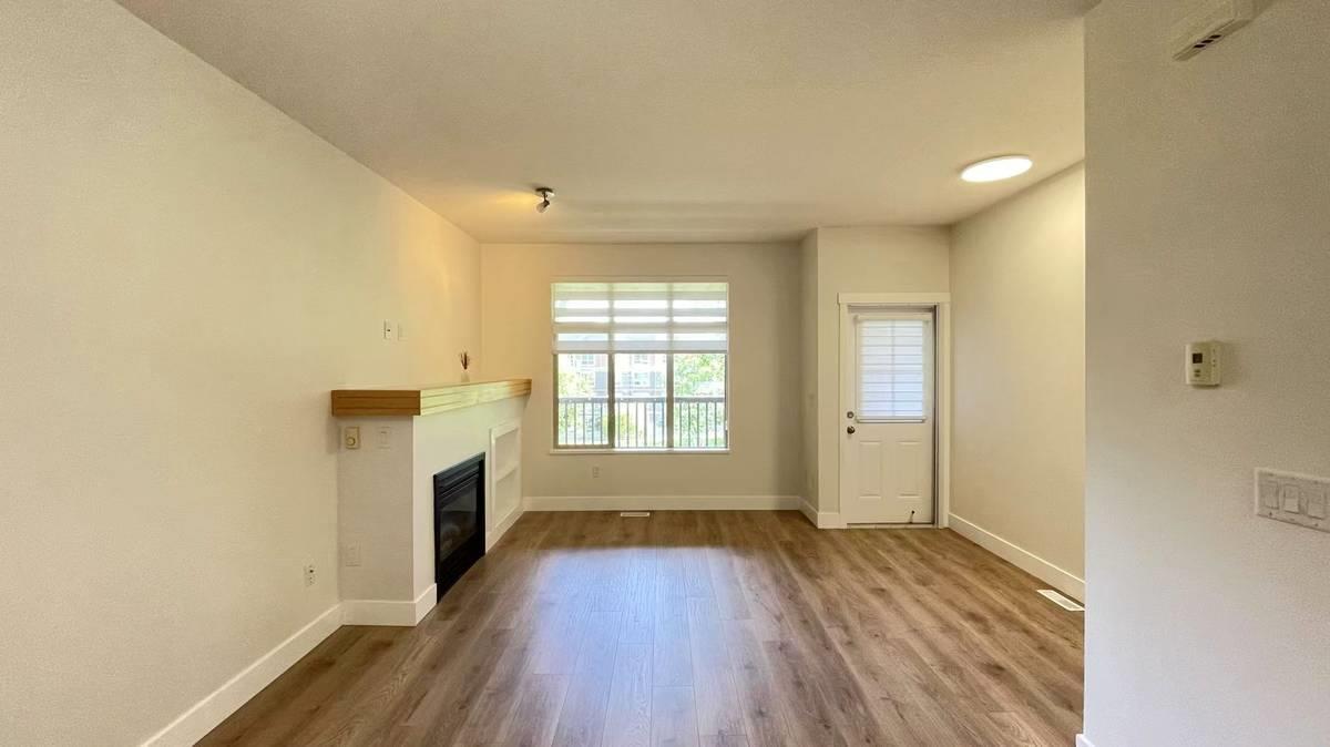 19478 65 AVE, Surrey