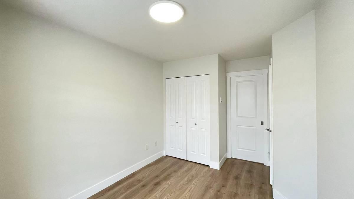 19478 65 AVE, Surrey