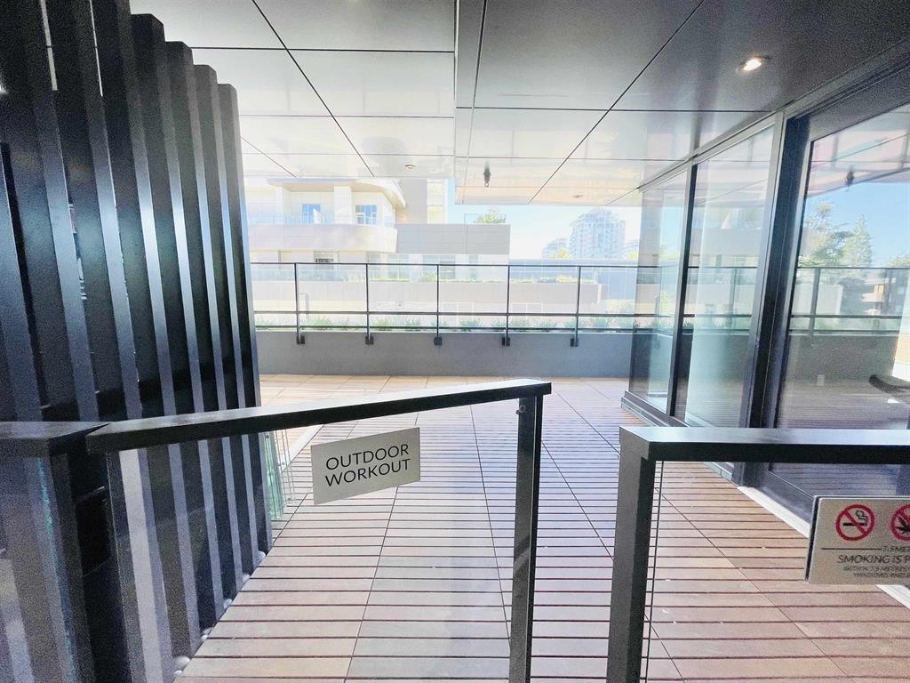 303 1588 JOHNSTON ROAD, White Rock