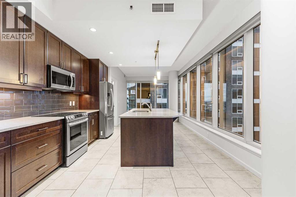 
          211 13 Avenue Southeast
            <br/>
            <span>Calgary</span>
            , 
            <span>AB</span>
             <span>T2G1E1</span>
         - Photo 10