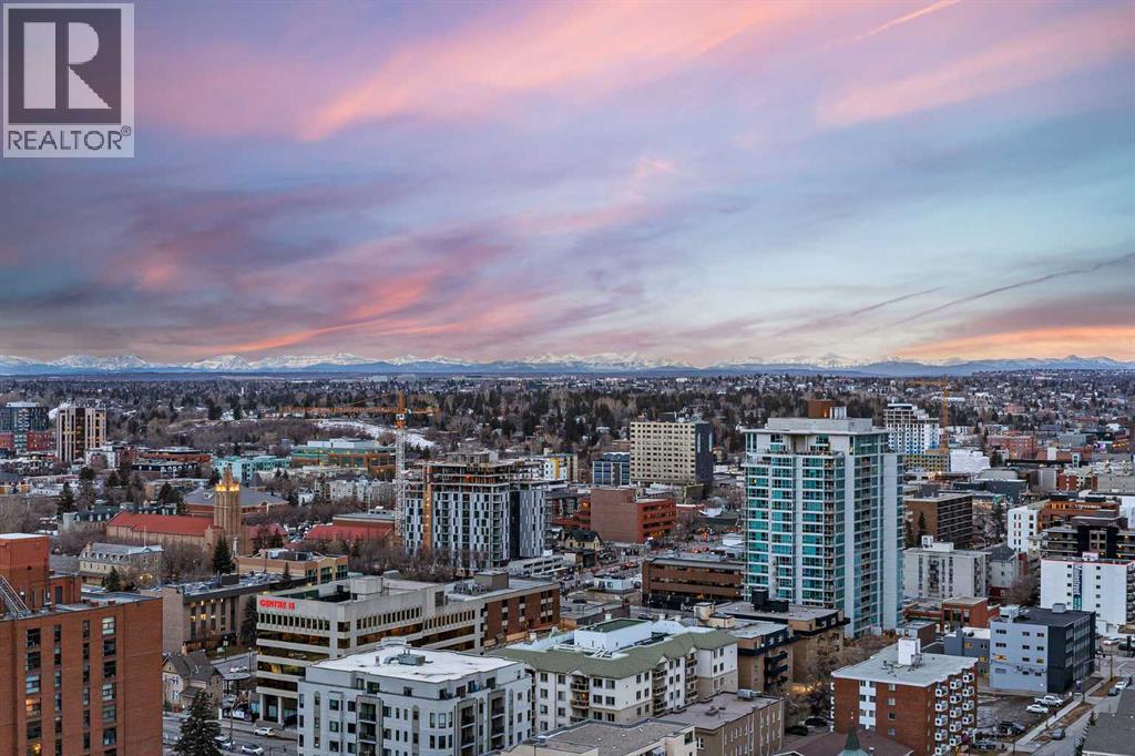 
          211 13 Avenue Southeast
            <br/>
            <span>Calgary</span>
            , 
            <span>AB</span>
             <span>T2G1E1</span>
        