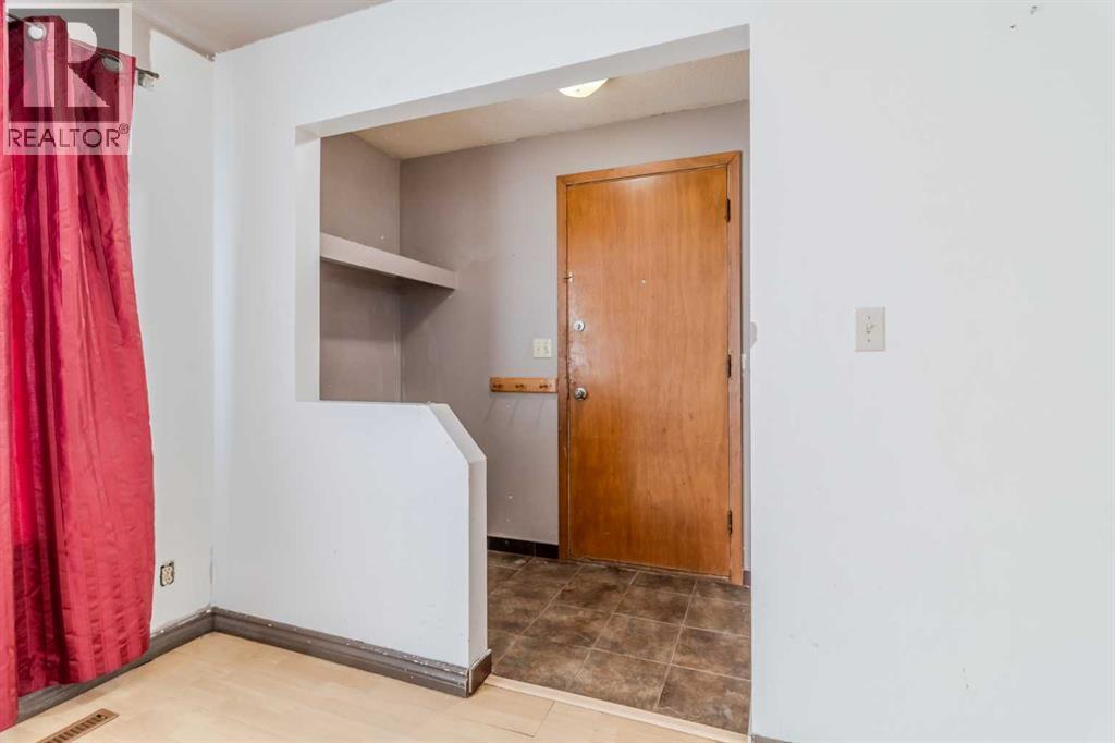 38 Ogden Avenue, Red Deer