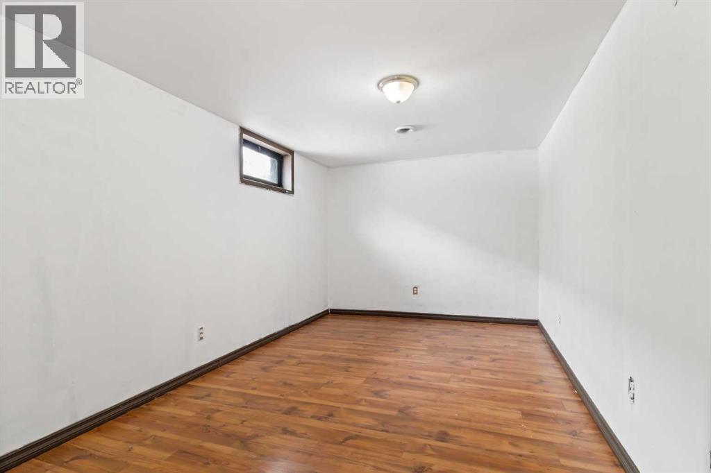 38 Ogden Avenue, Red Deer