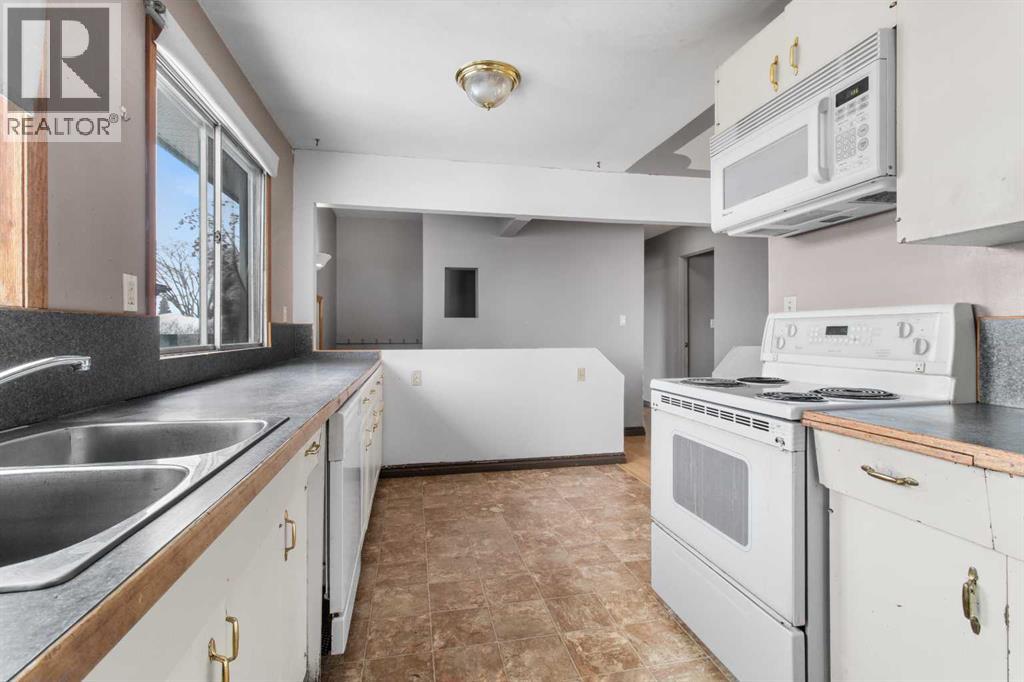 38 Ogden Avenue, Red Deer