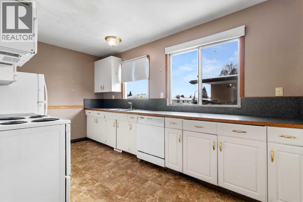 38 Ogden Avenue, Red Deer