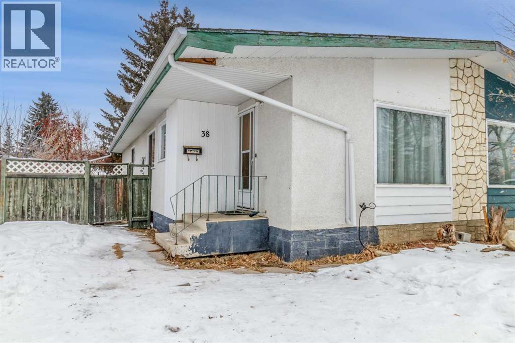 38 Ogden Avenue, Red Deer