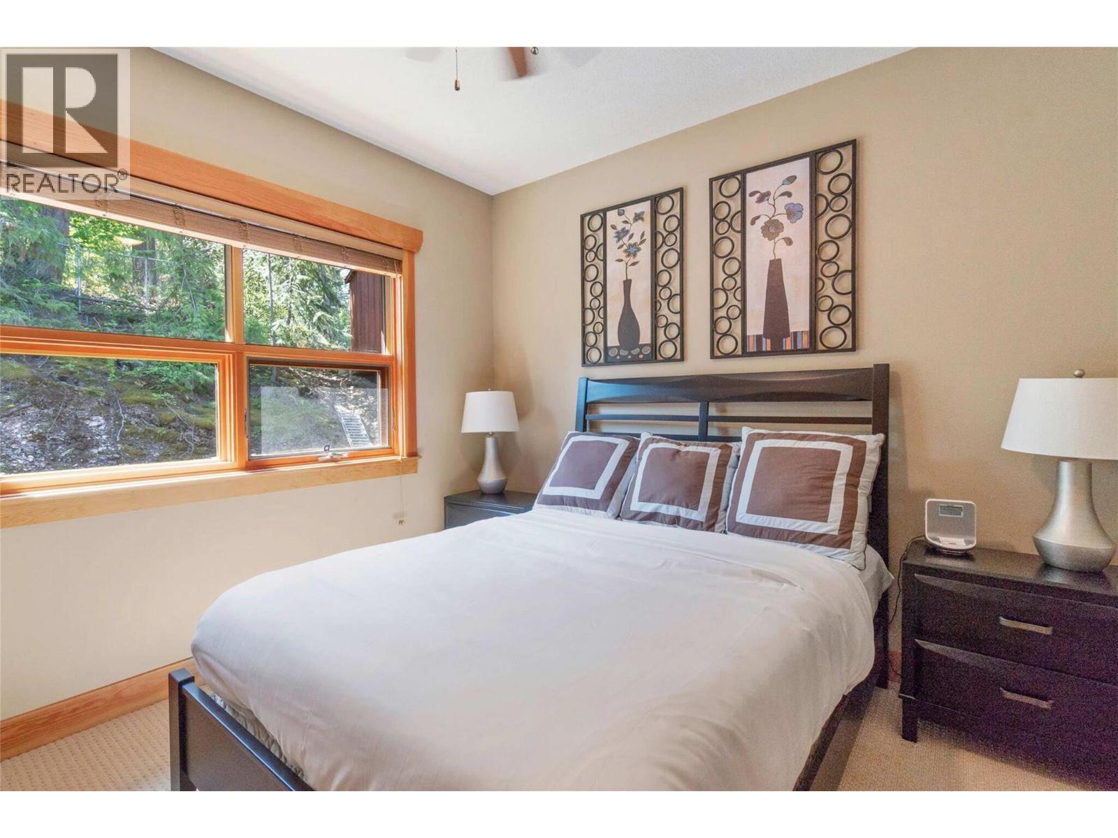 2479 Eagle Bay Road Unit# 14, Blind Bay