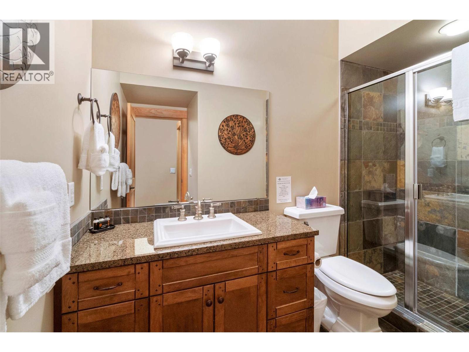 2479 Eagle Bay Road Unit# 14, Blind Bay