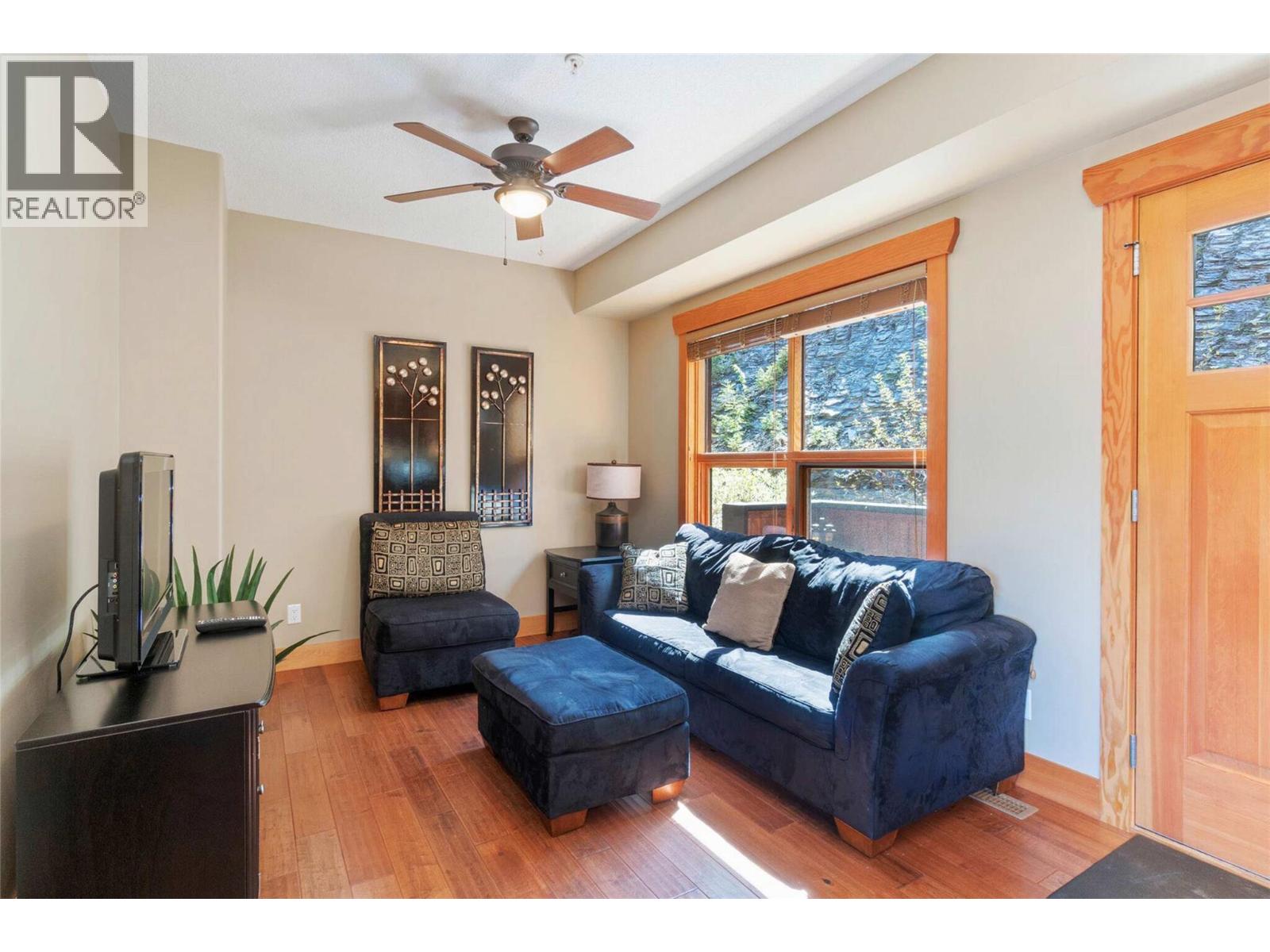 2479 Eagle Bay Road Unit# 14, Blind Bay